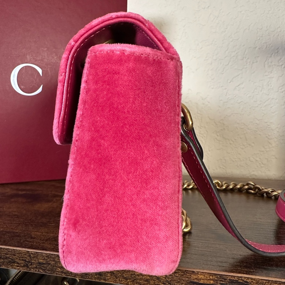 Authentic Gucci Pink Velvet GG Marmont Floral Embellished Crossbody Bag - Picture 4 of 12